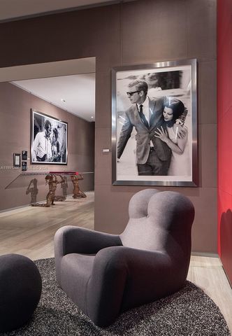 1080 Brickell Ave 205, Miami, FL 33131