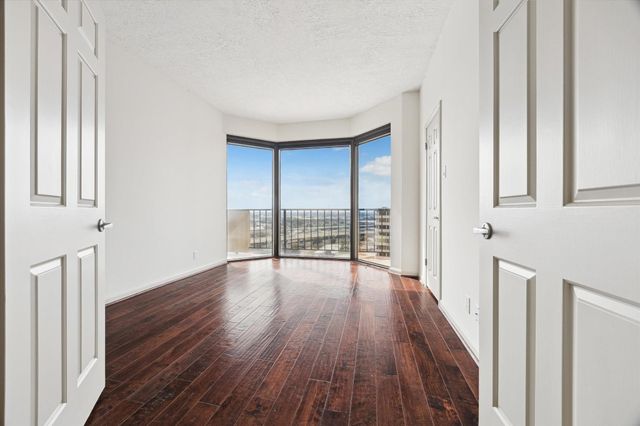 3350 Mccue Road 1501, Houston, TX 77056