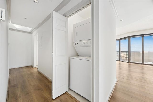 3350 Mccue Road 1501, Houston, TX 77056