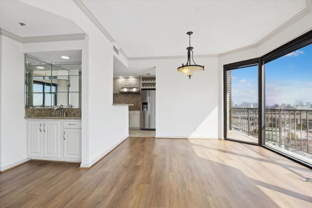 3350 Mccue Road 1501, Houston, TX 77056