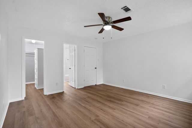 15197 Willis Waukegan Road, Cut And Shoot, TX 77303