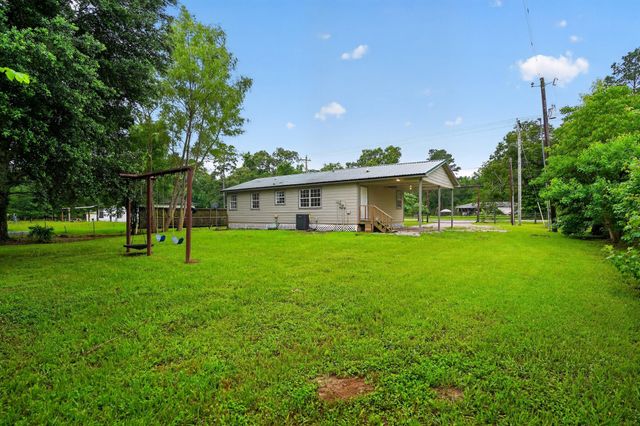 15197 Willis Waukegan Road, Cut And Shoot, TX 77303