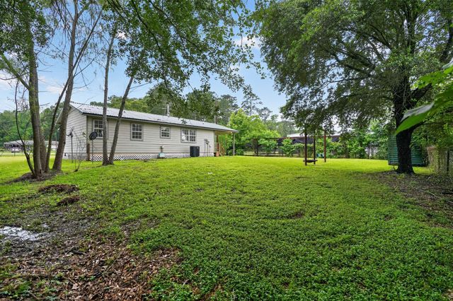 15197 Willis Waukegan Road, Cut And Shoot, TX 77303
