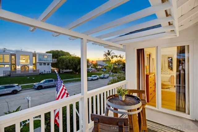 4460 Niagara Avenue, San Diego, CA 92107