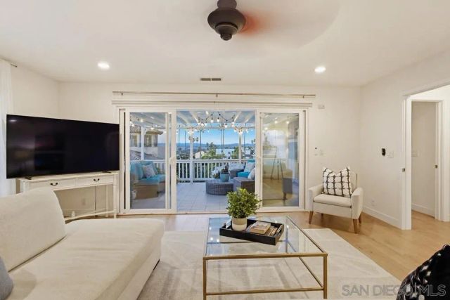 4460 Niagara Avenue, San Diego, CA 92107