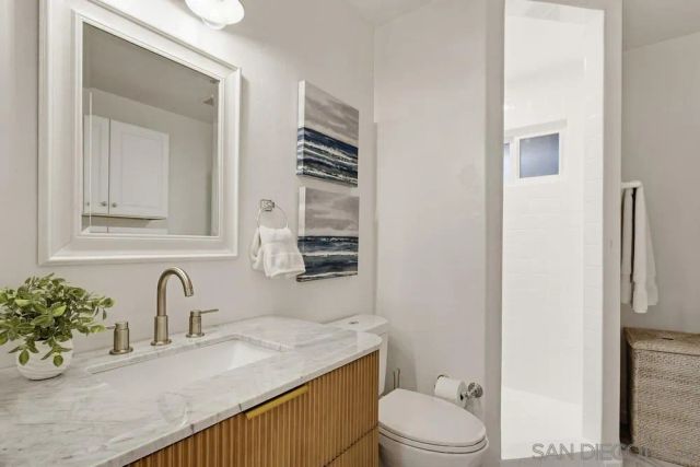 4460 Niagara Avenue, San Diego, CA 92107