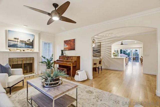 4460 Niagara Avenue, San Diego, CA 92107