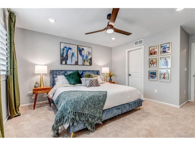 2428 Yukon Dr, Longmont, CO 80504