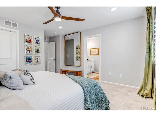 2428 Yukon Dr, Longmont, CO 80504