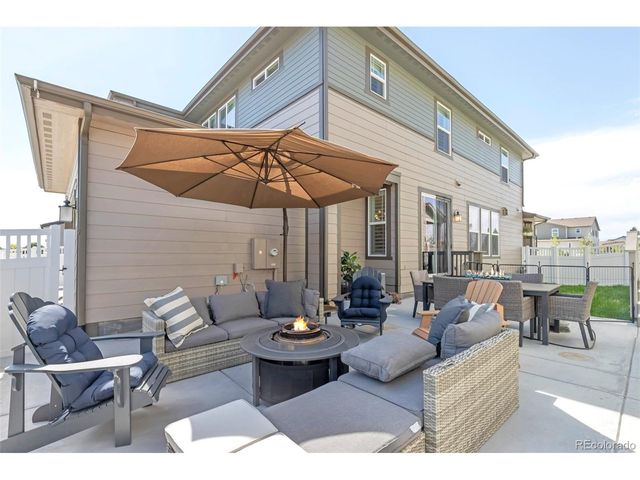 2428 Yukon Dr, Longmont, CO 80504