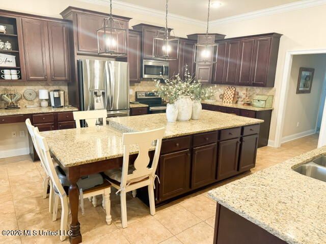 10051 Ponderosa Place, Ocean Springs, MS 39564