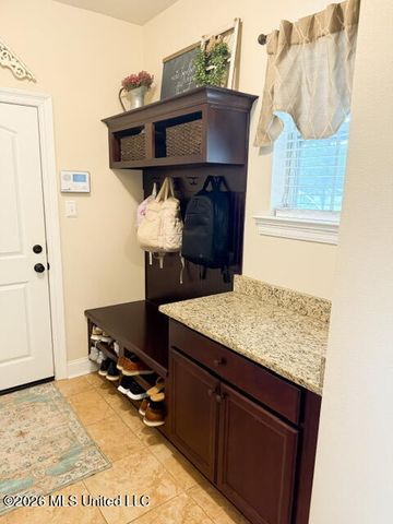 10051 Ponderosa Place, Ocean Springs, MS 39564