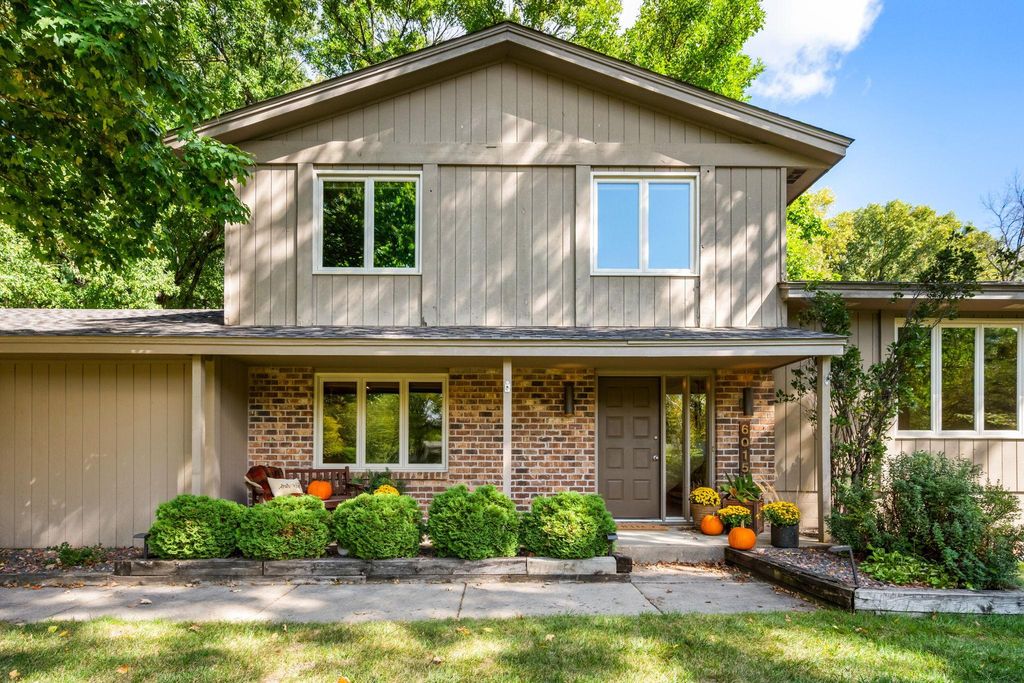 6015 Stoneybrook Drive, Minnetonka, MN 55345 — exterior