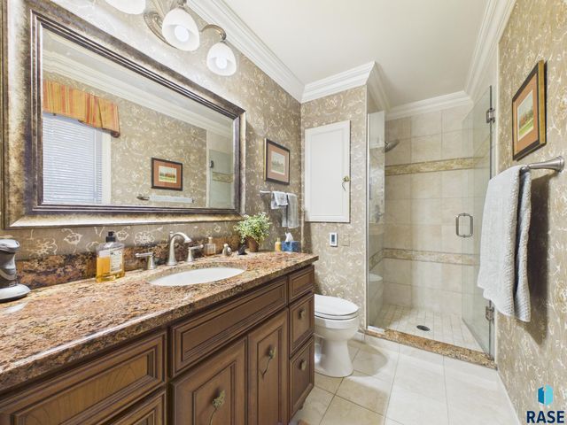 317 E Autumn Ln Lane, Sioux Falls, SD 57105