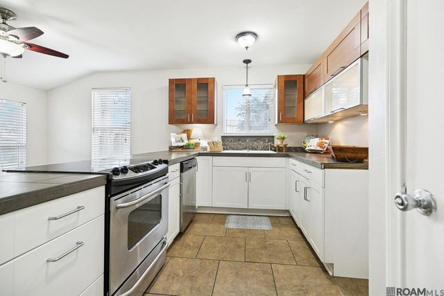 13105 Briargrove Ave, Saint George, LA 70810