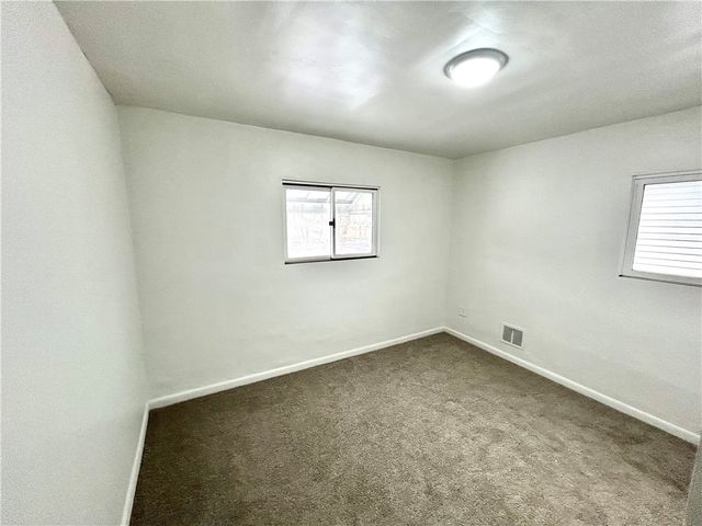 88 Byrer Ave, Uniontown, PA 15401