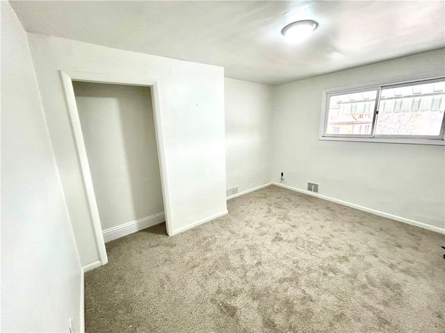 88 Byrer Ave, Uniontown, PA 15401