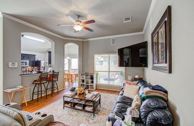 957 Oak Terrace Drive, Willis, TX 77378