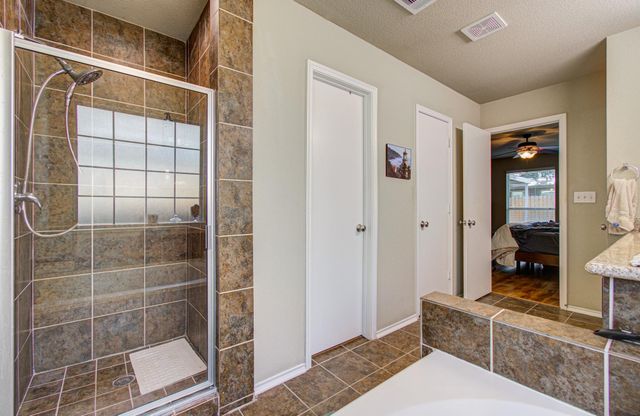957 Oak Terrace Drive, Willis, TX 77378