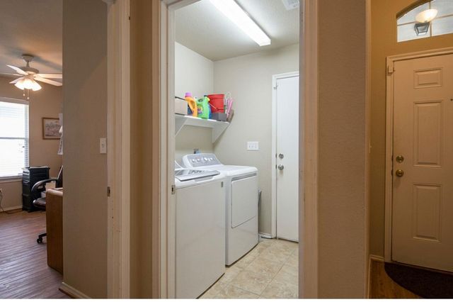 957 Oak Terrace Drive, Willis, TX 77378