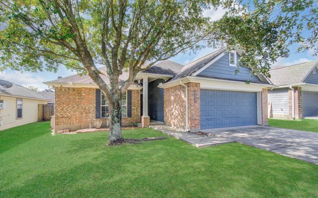 957 Oak Terrace Drive, Willis, TX 77378