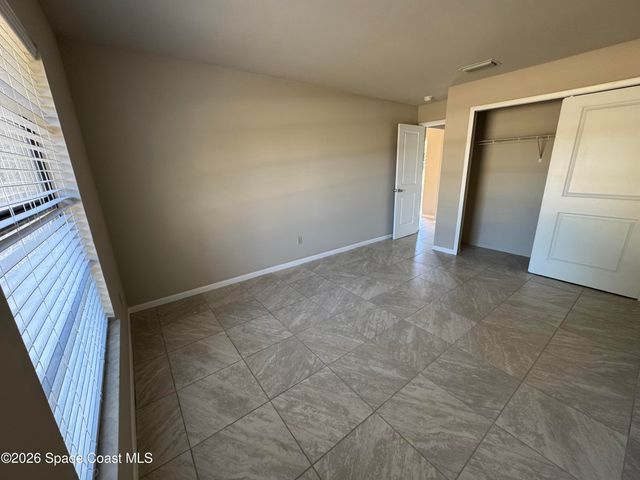 934 Lynbrook Street NW, Palm Bay, FL 32907