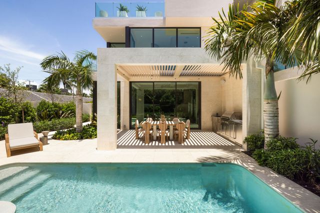 1234 George Bush Boulevard, Delray Beach, FL 33483