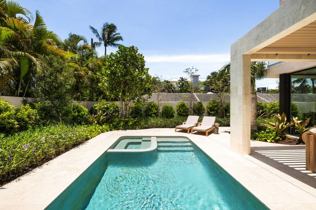 1234 George Bush Boulevard, Delray Beach, FL 33483