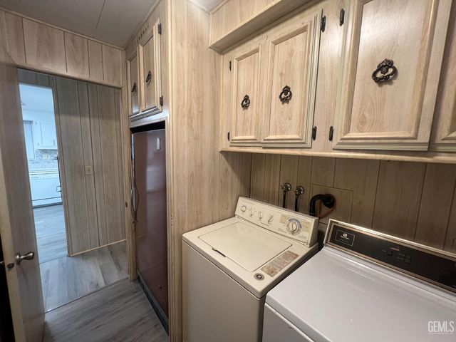 4401 Hughes Lane 106, Bakersfield, CA 93304