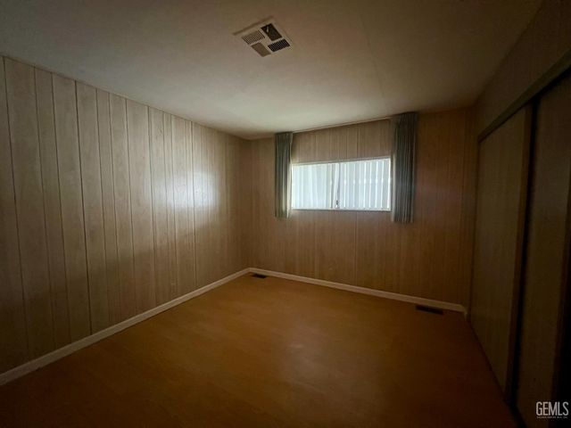 4401 Hughes Lane 106, Bakersfield, CA 93304