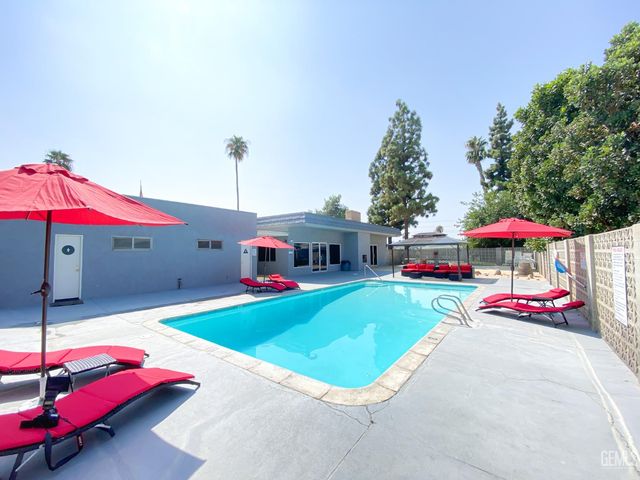 4401 Hughes Lane 106, Bakersfield, CA 93304