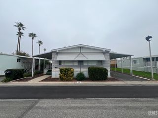 4401 Hughes Lane 106, Bakersfield, CA 93304