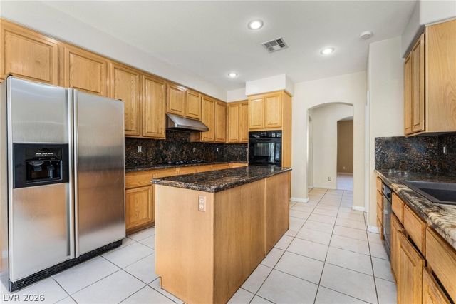 8901 Goldstone Avenue, Las Vegas, NV 89143