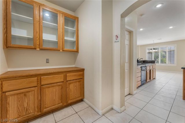 8901 Goldstone Avenue, Las Vegas, NV 89143