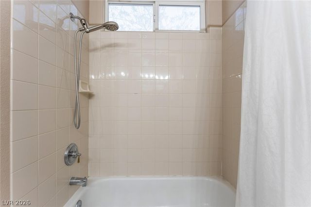 8901 Goldstone Avenue, Las Vegas, NV 89143