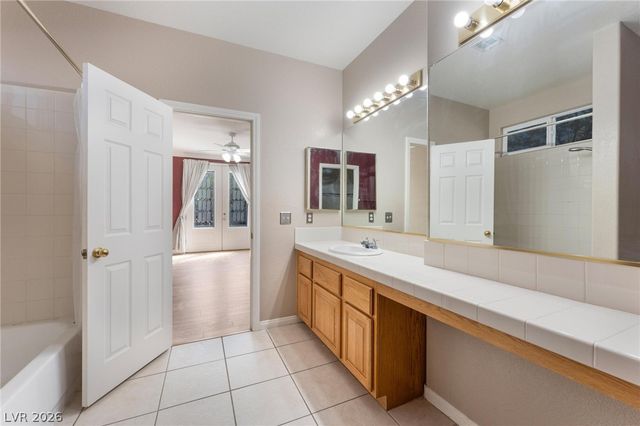 8901 Goldstone Avenue, Las Vegas, NV 89143