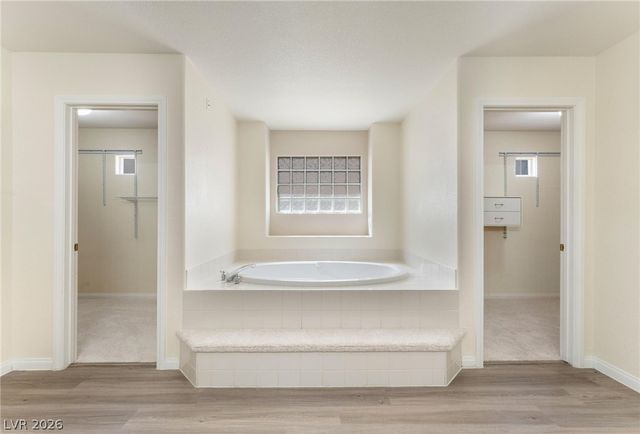 8901 Goldstone Avenue, Las Vegas, NV 89143