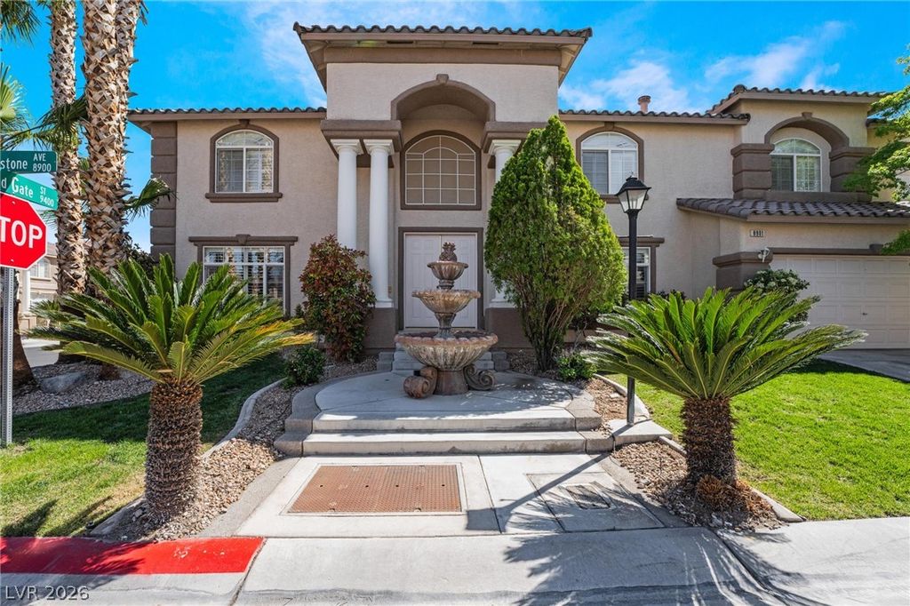 8901 Goldstone Avenue, Las Vegas, NV 89143 — photo 2