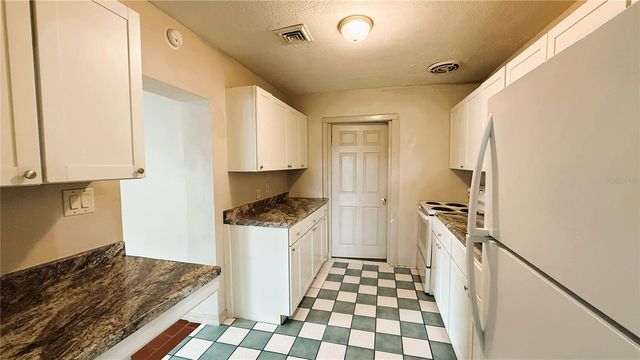 1112 CARLTON AVENUE, Lake Wales, FL 33853