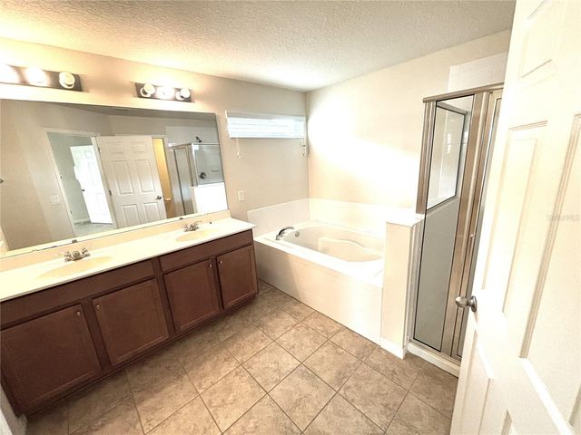 19363 FALLGLO DRIVE, Orlando, FL 32827