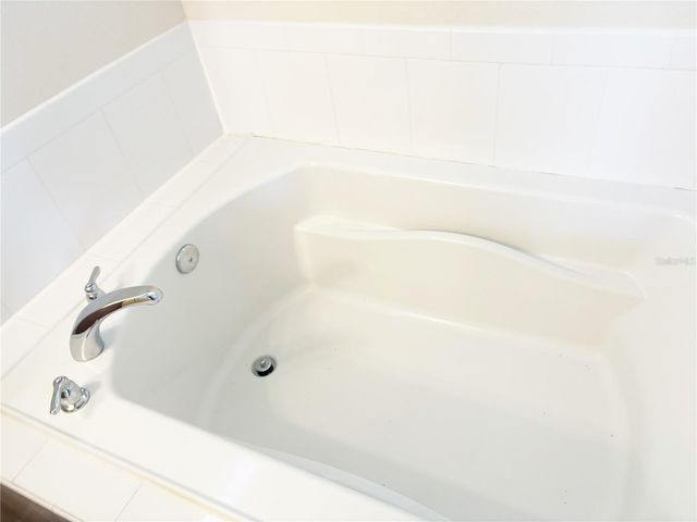 19363 FALLGLO DRIVE, Orlando, FL 32827