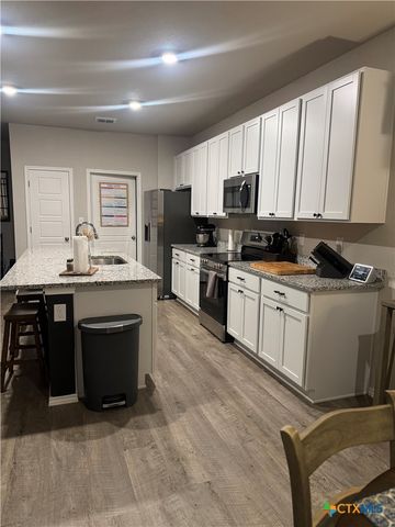 287 Rolling Hills, New Braunfels, TX 78130