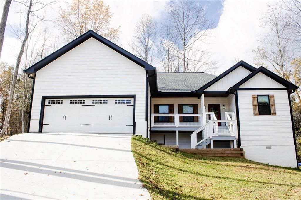 204 Yonah Springs Drive, Cleveland, GA 30528