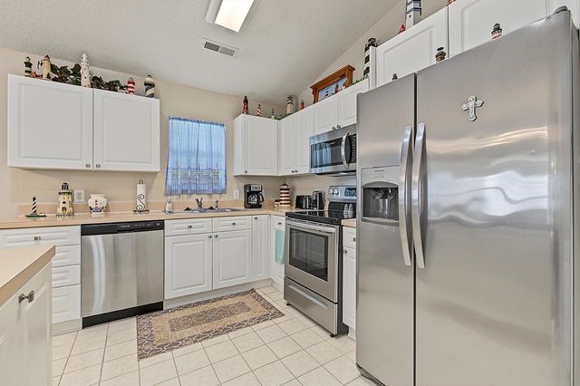 9915 Largo Ct., Murrells Inlet, SC 29576