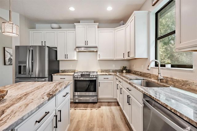 8432 AUBURN RISE COURT, Land O Lakes, FL 34638