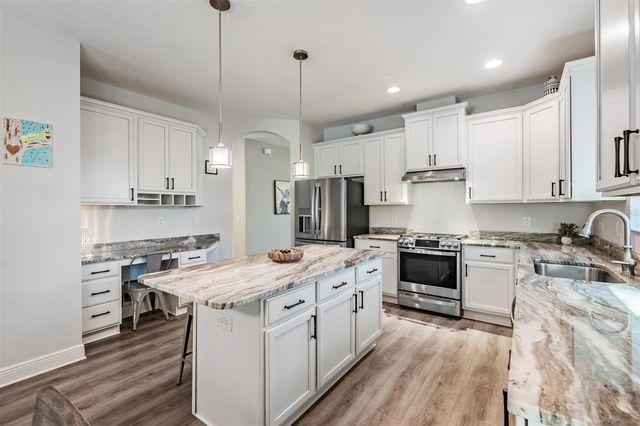 8432 AUBURN RISE COURT, Land O Lakes, FL 34638