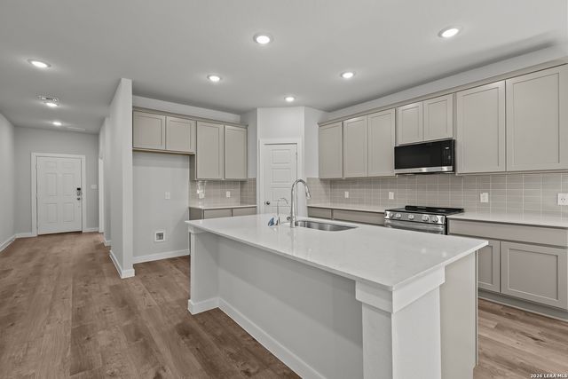 8713 RUCKER POND TRAIL, San Antonio, TX 78252