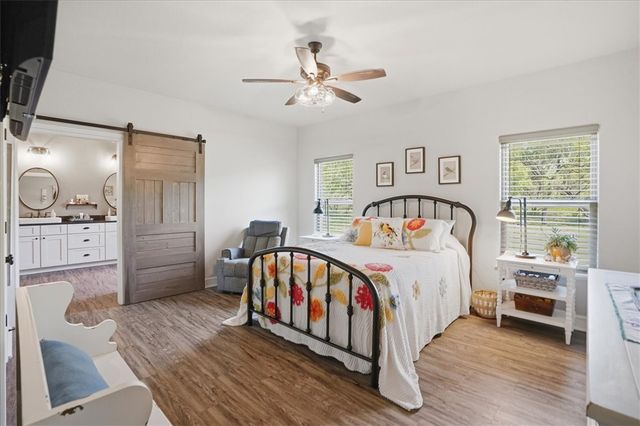 6137 Main, Mathis, TX 78368