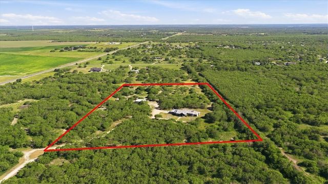 6137 Main, Mathis, TX 78368