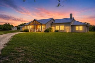 6137 Main, Mathis, TX 78368
